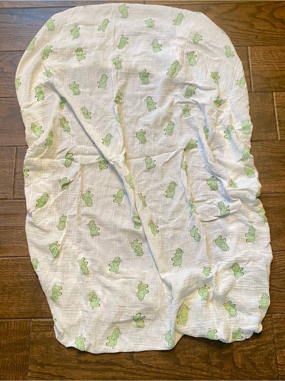 Aden + Anais muslin baby Fitted Crib Sheet With Lime Green Elephants